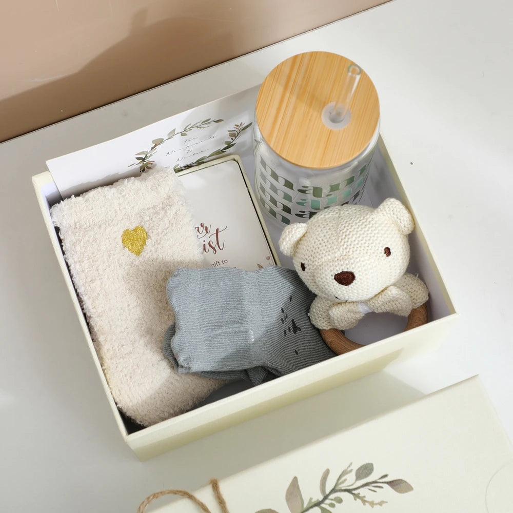 Bathing Set for Newborns Montessori Cotton Towel Toothbrush Cup Socks Rattle Toy Growth Milestone Gift box Photography props
